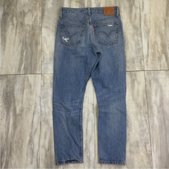 Levi's Blue Jeans - Picture 3 of 8